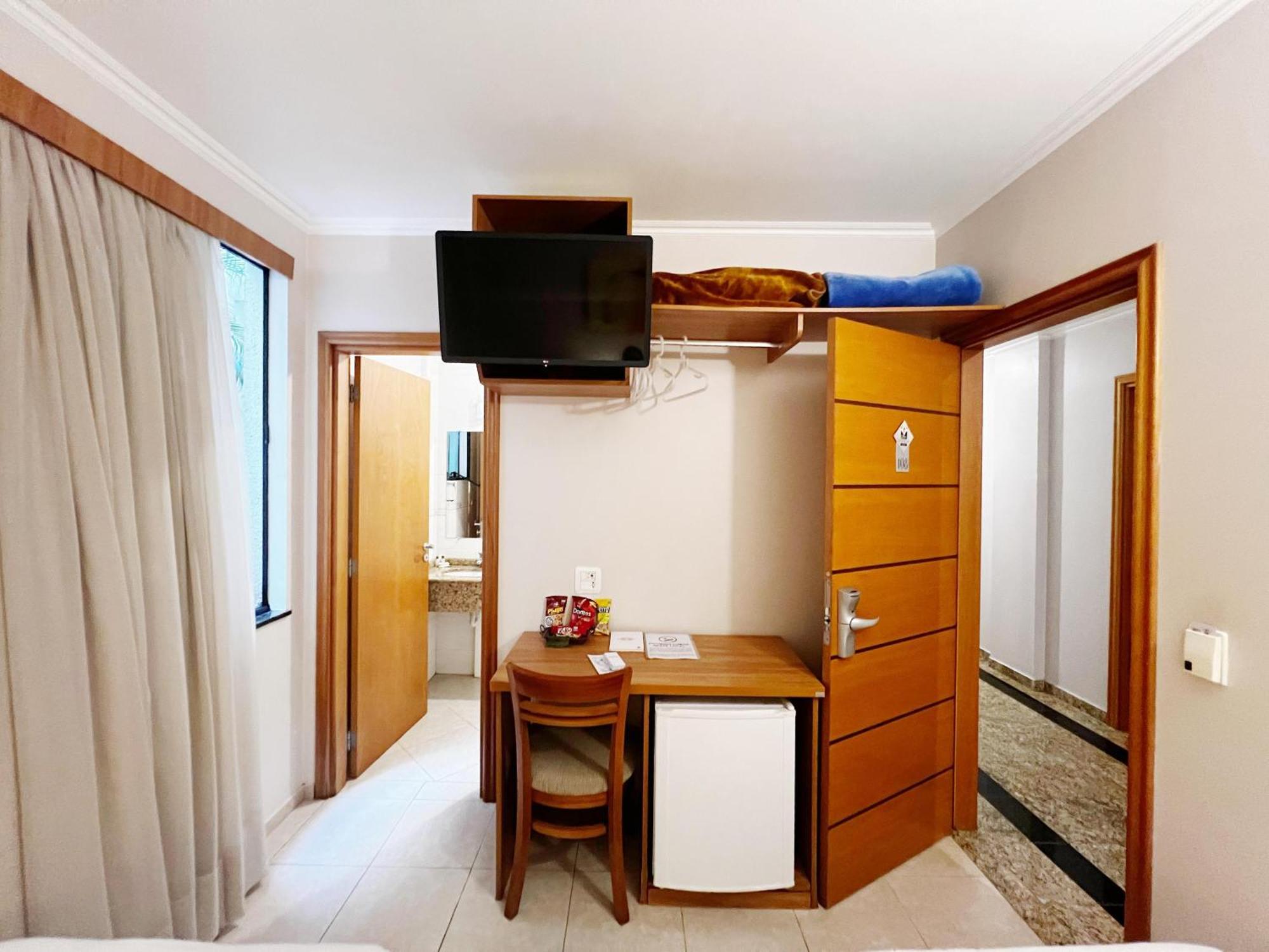Hotel Dom Leopoldo São Mateus do Sul エクステリア 写真